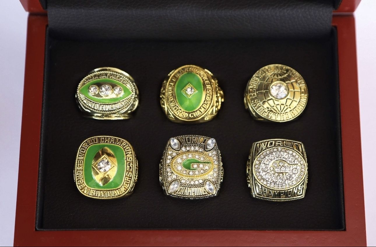 Green Bay packers 6 year football championship ring set