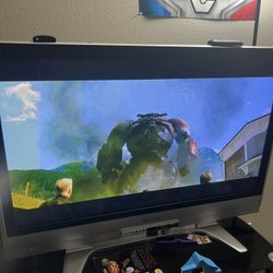2007 Panasonic Viera television W/ Remote