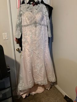 Wedding dress size 16
