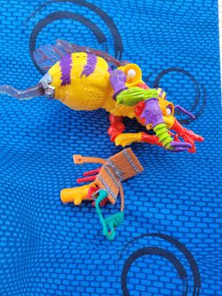 Killer Bee TMNT Vintage Figure Incomplete 