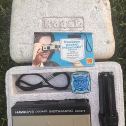 (New) Vintage 1972 Kodak Hawkeye Pocket Instamatic 110 Camera+Flash+Extender