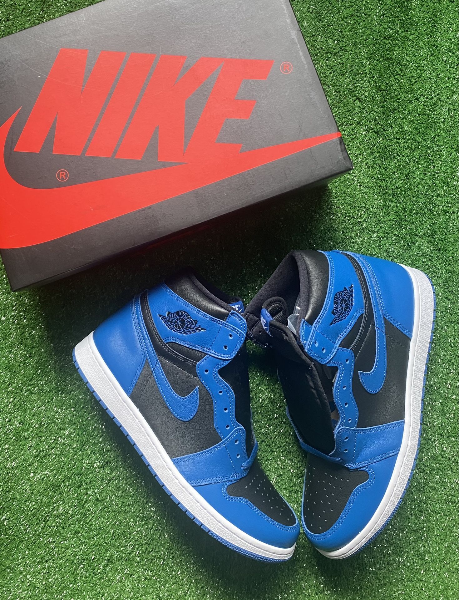 Air Jordan 1 Dark Marina Blue
