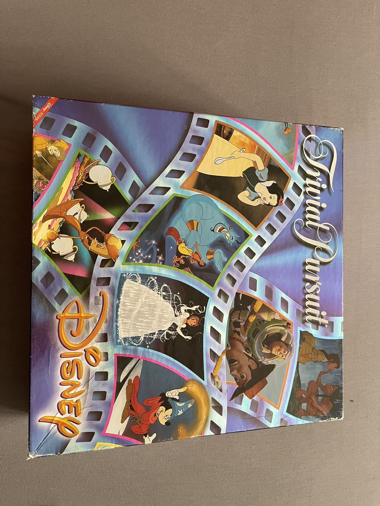 Disney Trivial Pursuit Original Box & Pieces 