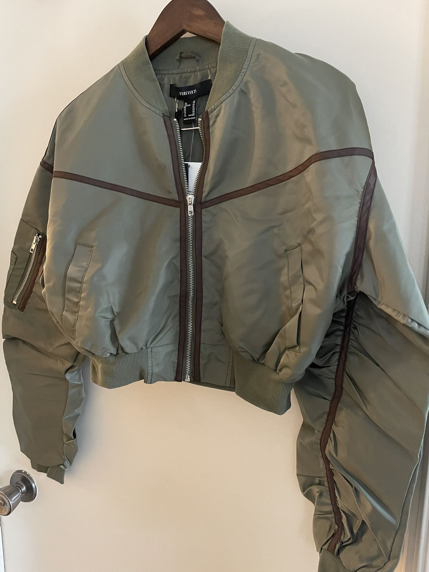 Bomber jacket