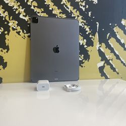  iPad Pro 12.9-inch 5th Gen 256GB M1 (2021) Wi-Fi  +Cellular.