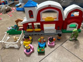 Small Farmhouse And Toys