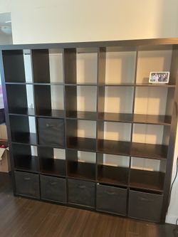 Bookshelf / Storage