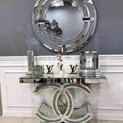 Mirror Crystal Console and Wall Mirror In Box 