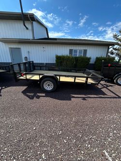 2026 Apple Trailer. 83"W X 12'L (6.9 ft W X 12 ft L)