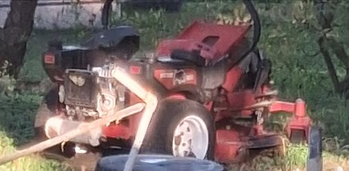Zero turn Bush Hog for parts