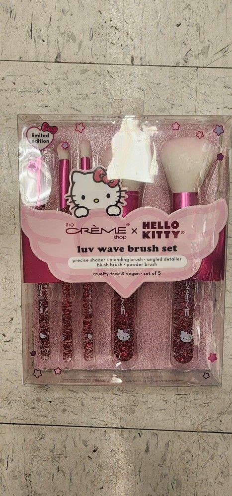 The Crème Shop x Hello Kitty Y2K Luv Wave Brush Collection (Set of 5)