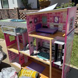 Doll House