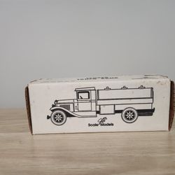 Vintage ERTL Die Cast Sunoco #1 Tanker Truck Bank Sun Oil Company, GB-4102