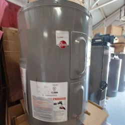 Water Heater Electric 28 Gallons New With Dents 