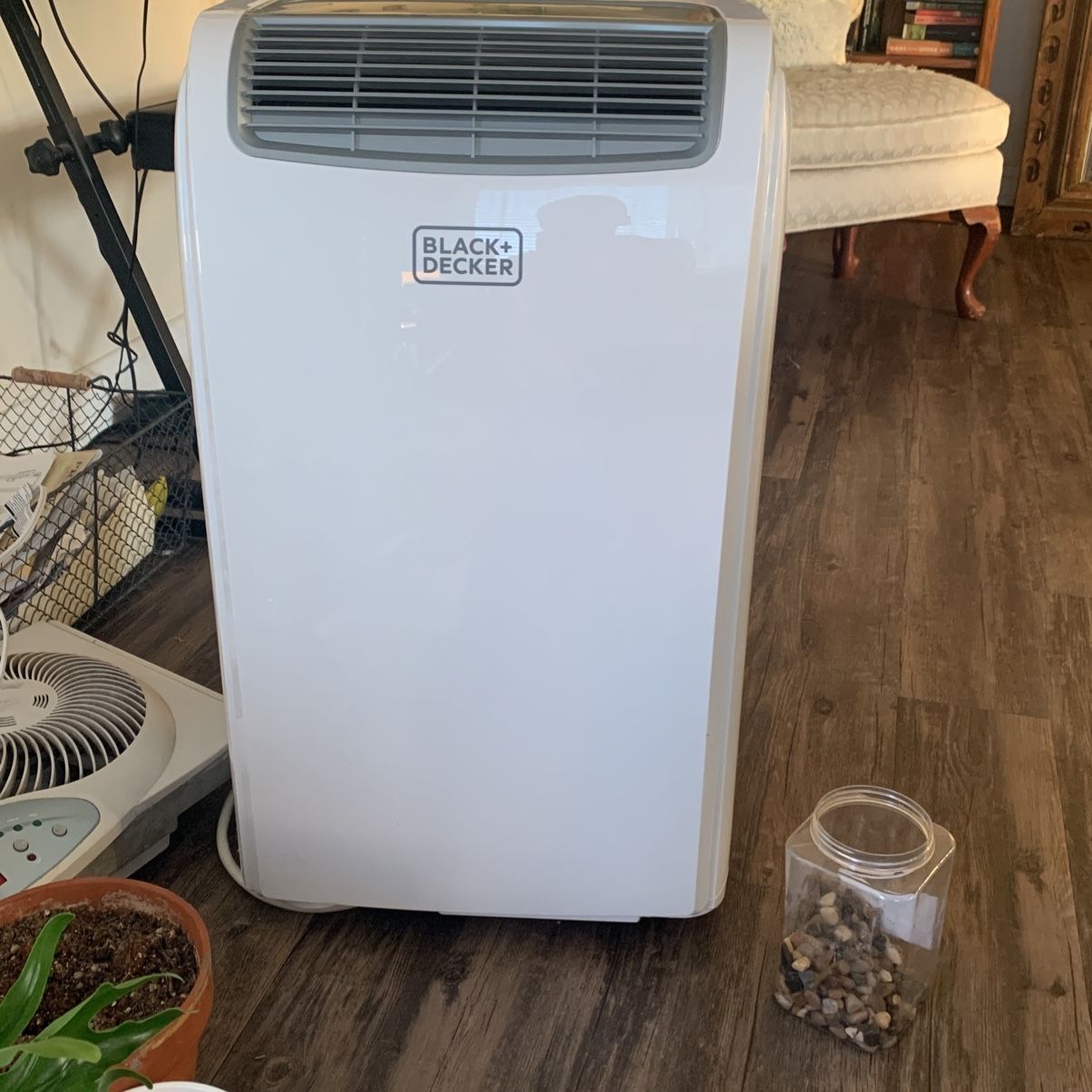 Black + Decker Portable AC Unit