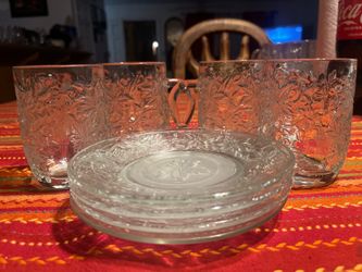 Matching Princess House small plates with small cups set