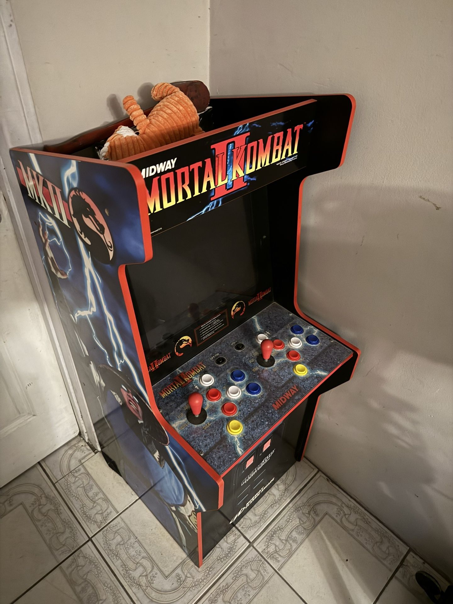 Mortal Combat Arcade 4ft Tall $135 OBO