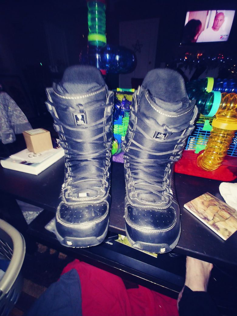 Shaun White snowboard boots
