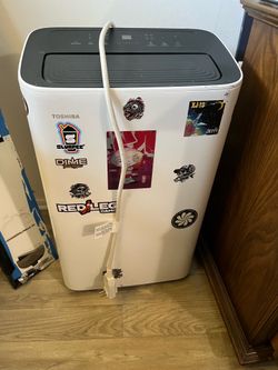 Ac up to 400 sq new only used 3 times