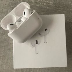 Apple Airpods Pro Gen 2 with ANC and USB-C 