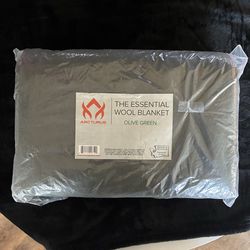 Military wool blanket
