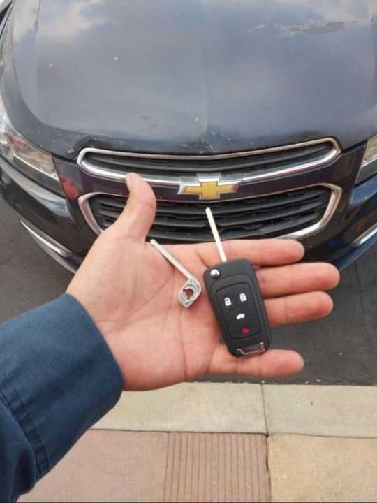 Car Keys / Llaves De Carro