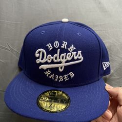 DODGERS BORN X RAISED 7 1/2