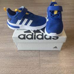 Adidas Shoes Toddler (Size 8)