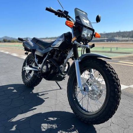 2022 YAMAHA TW200 TW 200 ONLY 26 ORIGINAL MILES  Over $700- in added Extras