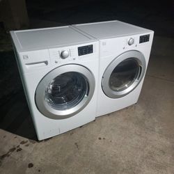 KENMORE WASHER AND ELECTRIC DRYER 