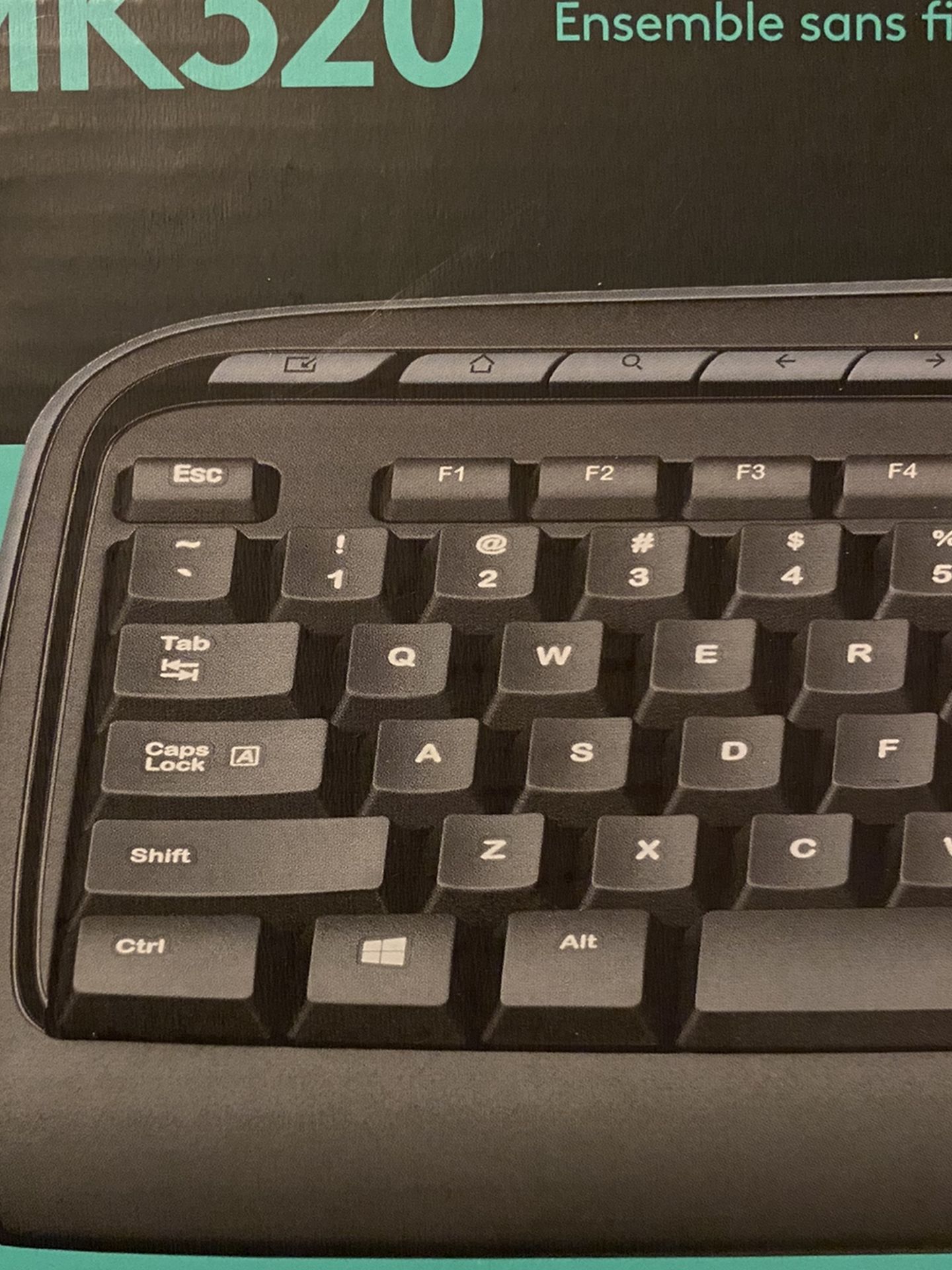 Logitech MK320 Wireless Keyboard And Mouse