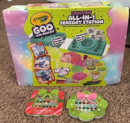 Girls slime and stickers free with purchase