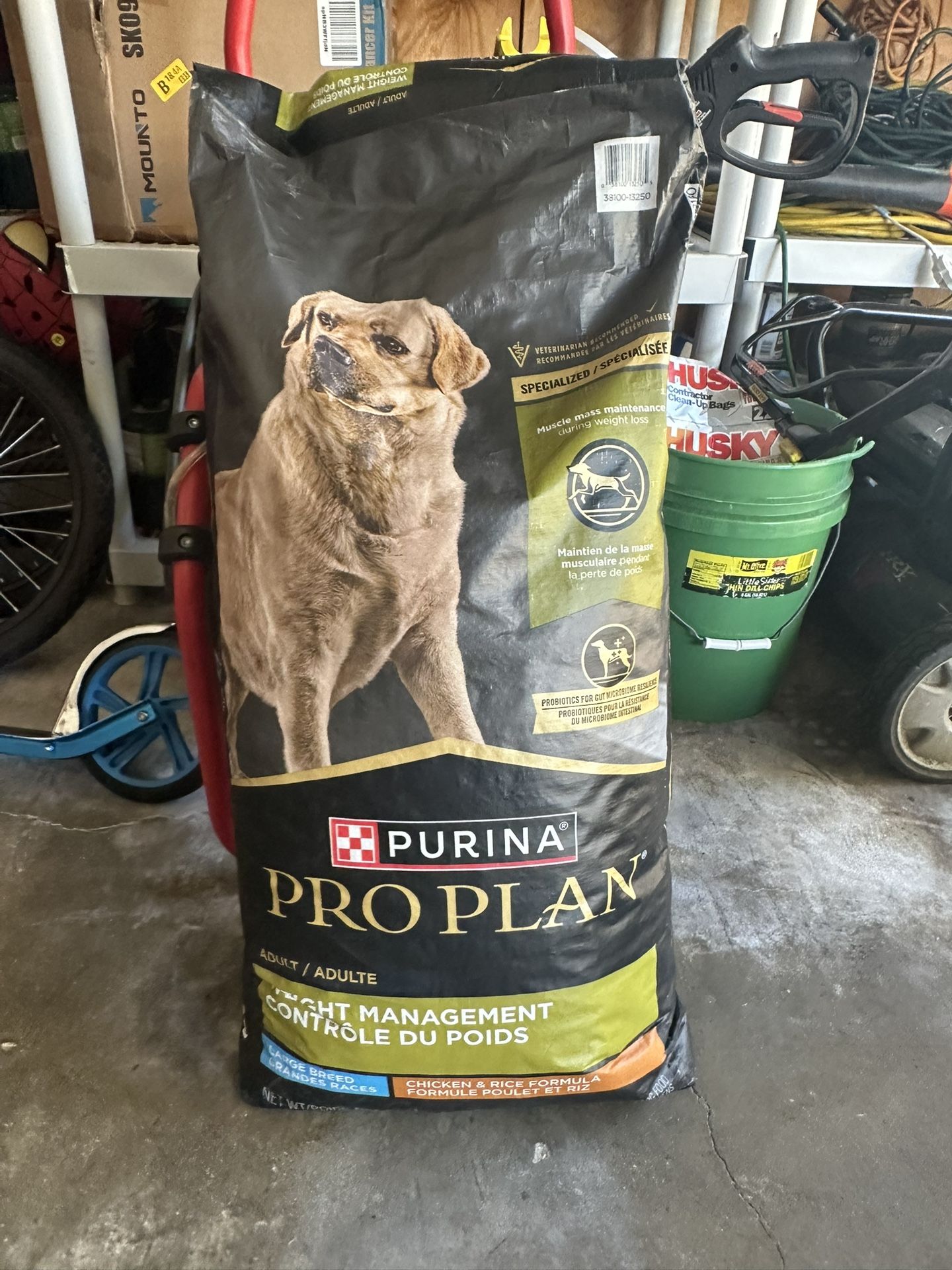 Purina pro plan adult chicken and rice 34 lb bag