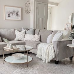 New Brand Ashley ⭐️ Hallenberg Fog Sectional Couch⭐️ Great Financing Optins