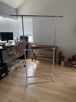 Double Rod Freestanding Clothes Rack