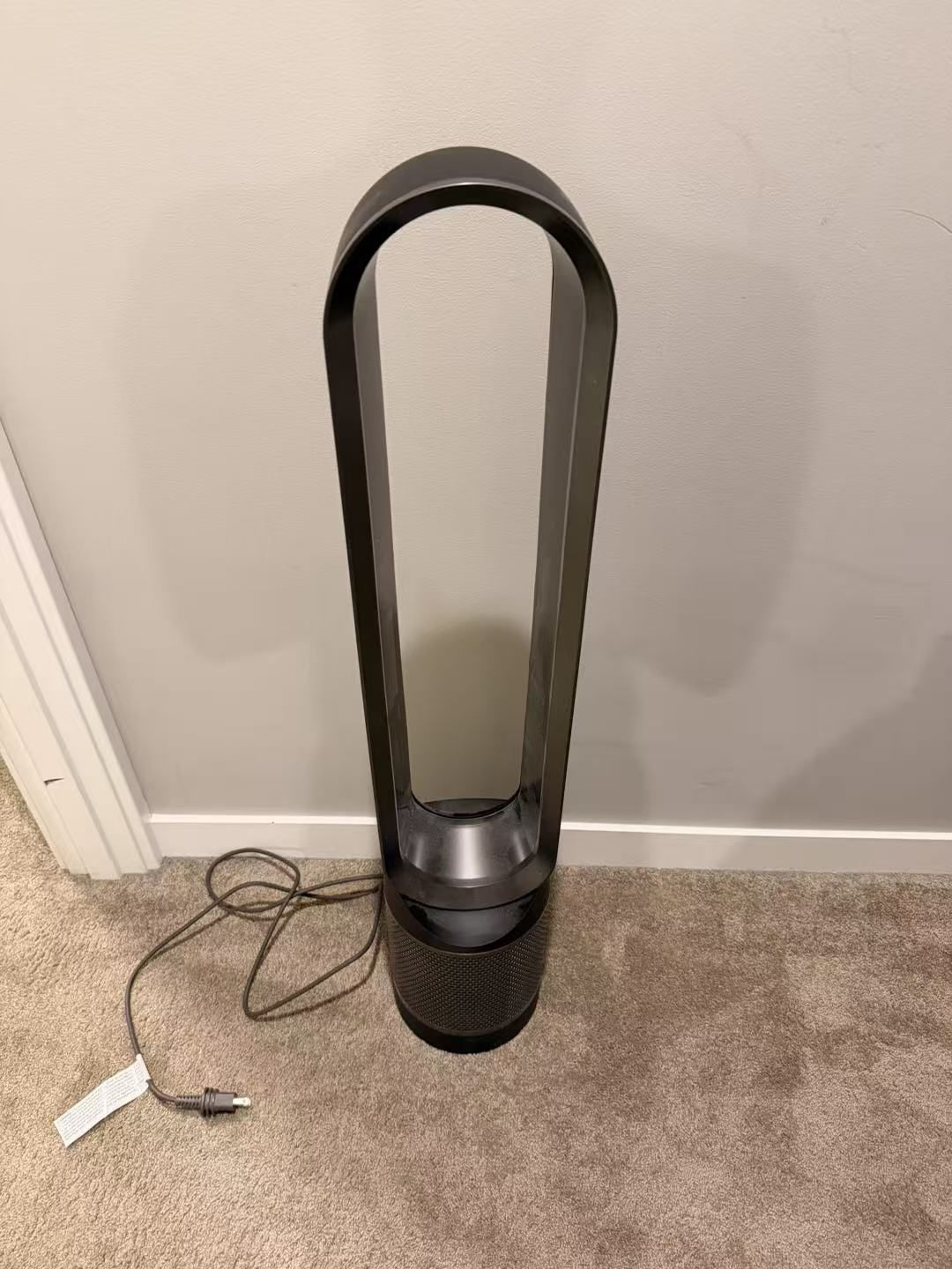 Dyson Bladeless Tower Fan / Air Purifier – Excellent Condition