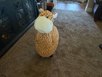 Giraffe Stool
