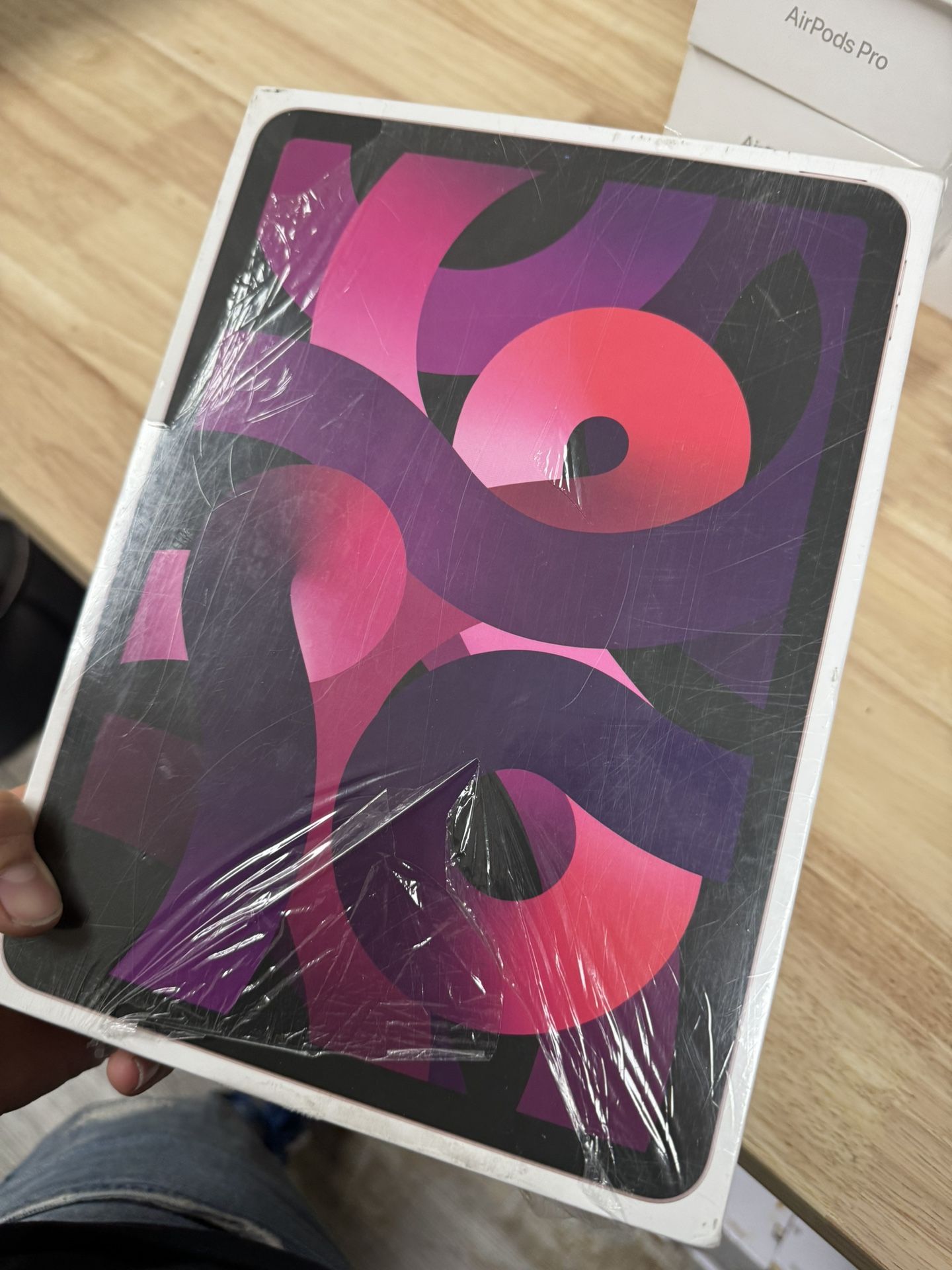 iPad Air 5 (50 DOWN)