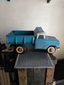 Vtg 1960's Tonka Pressed Steel Hydraulic Dump Truck Blue and White