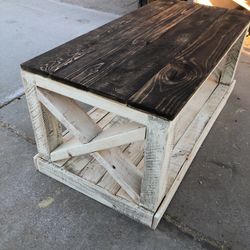Vintage farmhouse, style coffee table