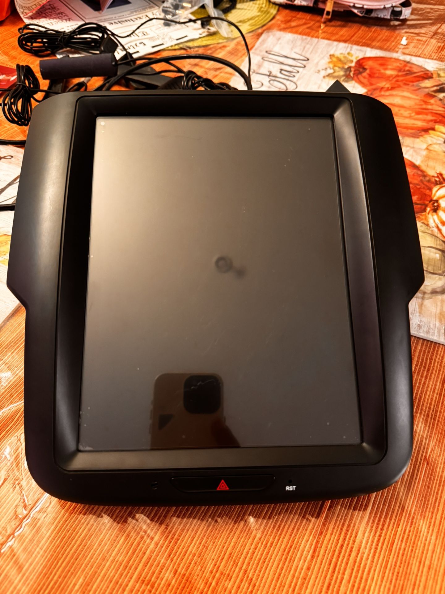 LINKSWELL 10.4" Android Radio for 2014-2018 Dodge RAM Touchscreen Stereo Gen 6