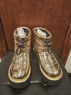 MK Gold Women Boots