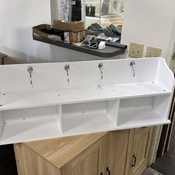 New Assembled. 38.6inch Wall Mounted Entryway wooden Coat Rack with Storage Shelf 4 Dual Hooks Wooden Storage
