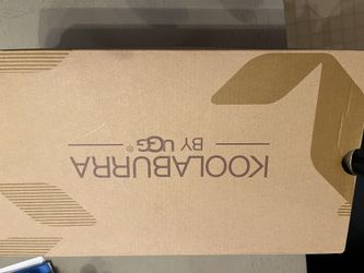 Women’s Uggs Slippers BRAND NEW IN BOX