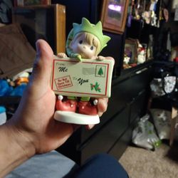 Is precious moments elf