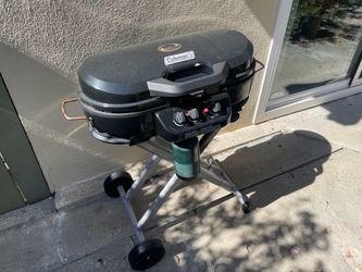 Coleman RoadTrip 285 portable gas grill