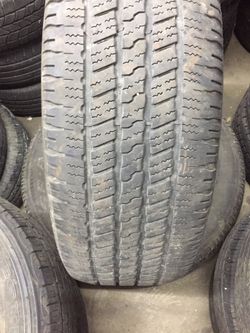 A pair of 275-60-20