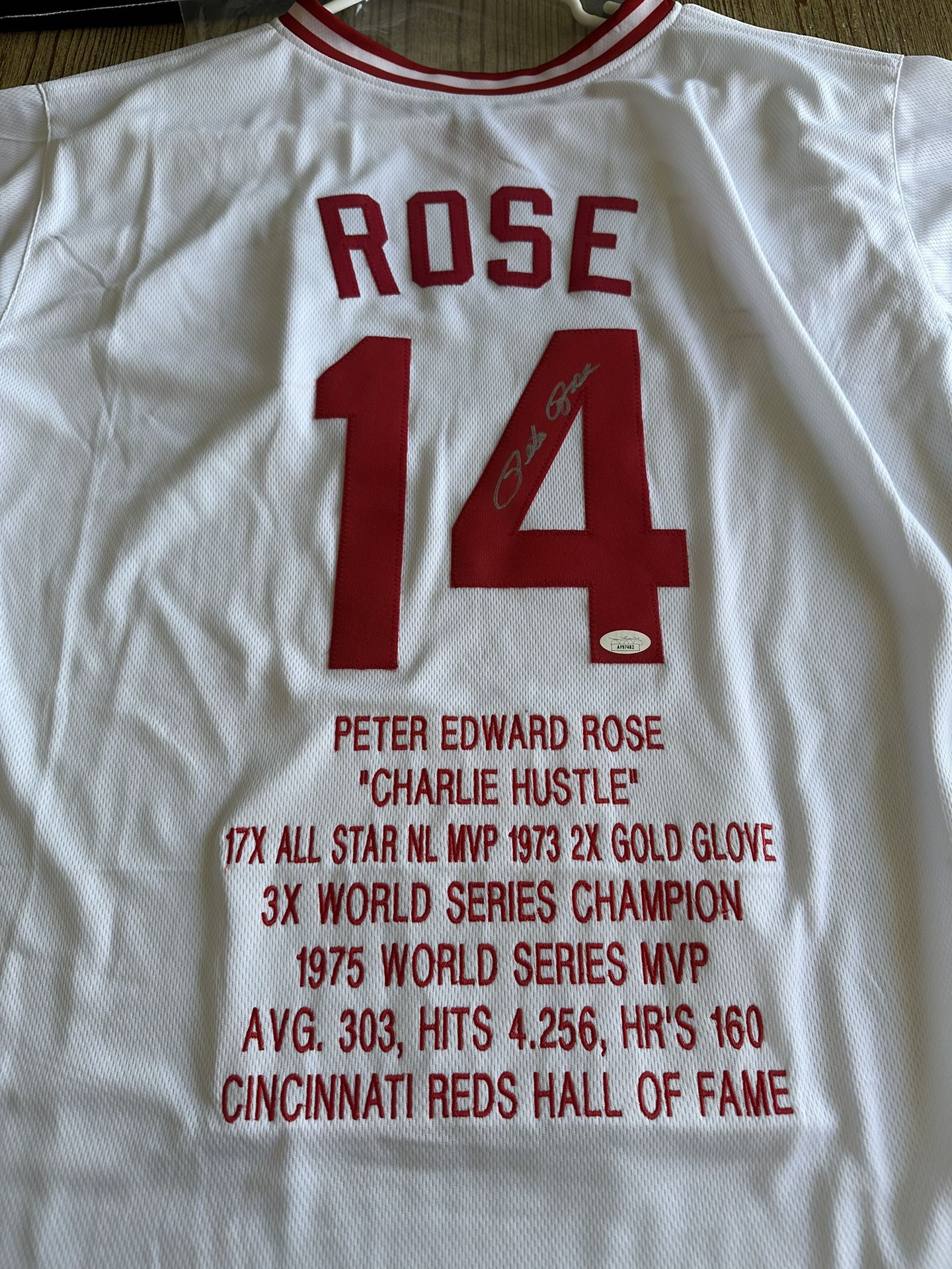 Pete Rose Signed Jersey 