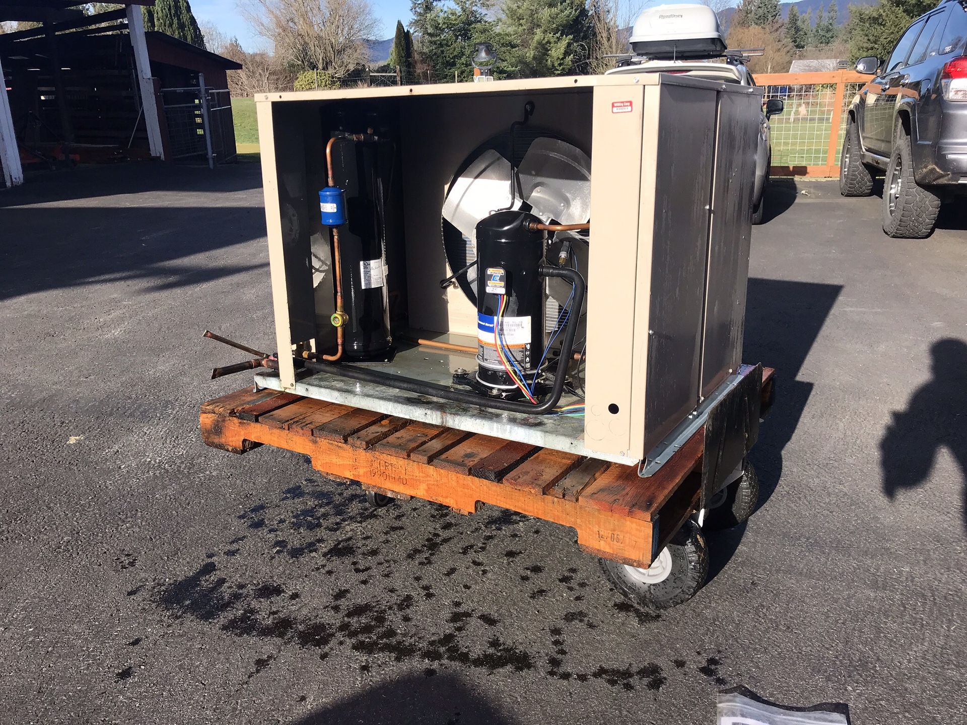 Walkin Cooler, Meat Locker, for Sale in Maple Valley, WA OfferUp