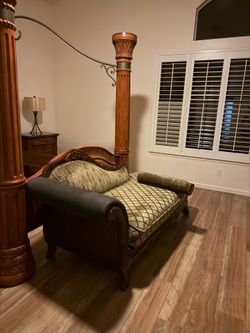 Chaise Lounge